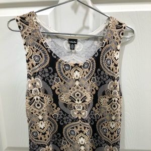 Med sleeveless sweater.  Black  grey, beige design